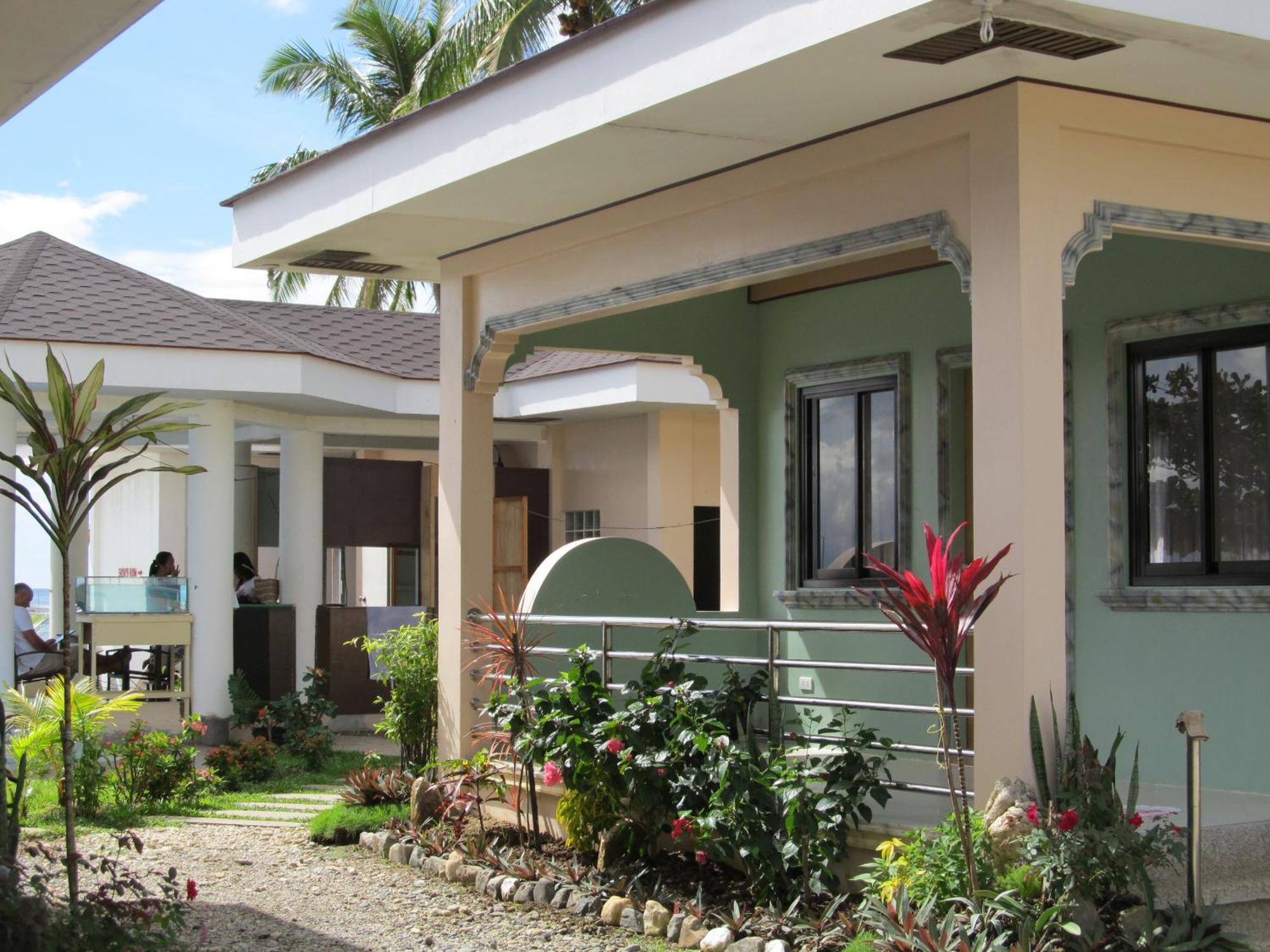 Ucoy Beach Resort Libertad Bagian luar foto